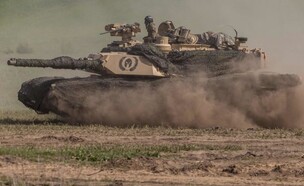 הטנק האמריקאי (צילום: WOJTEK RADWANSKI/AFP/GettyImages)