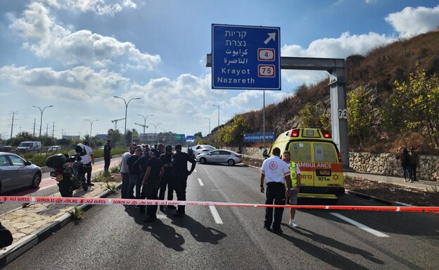 זירת הירי החיפה (צילום: דוברות המשטרה)