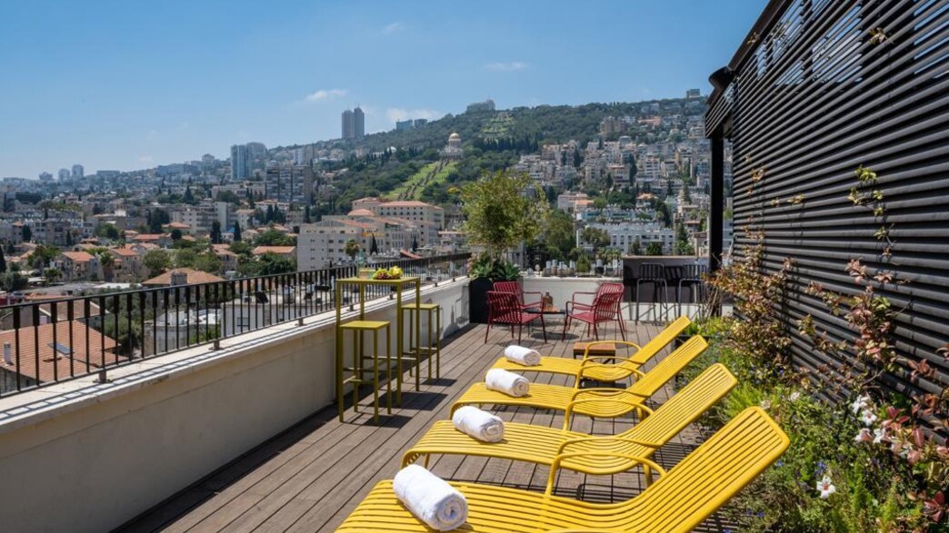 מלון שומכאר