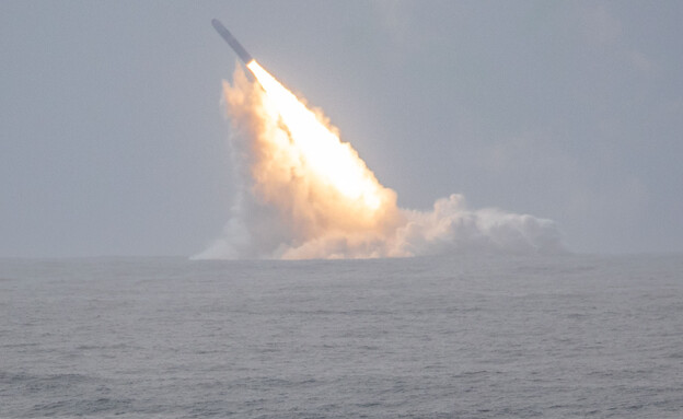שיגור הטיל (צילום: U.S. Navy)