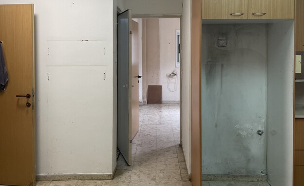בית ברמת ישראל, ג, סטודיו IN2 DESIGN לפני-קומת קרקע 2 - 4 (צילום: גדעון לוין)
