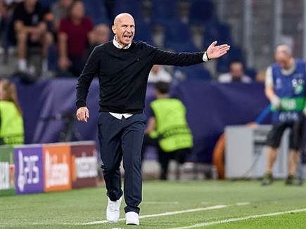 שטרובר פתח את המחצית השנייה בחילוף משולש (Getty)