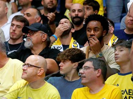 דז'יקיץ' ורנדולף (אלן שיבר)