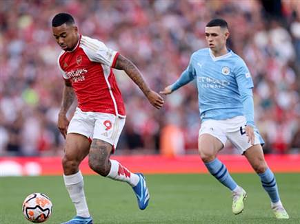 אבל ארסנל נשארה בתמונה (getty)