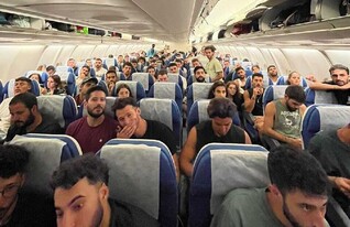 חילוץ ישראלים בטיסה