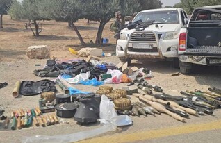 חלק מהנשק של מחבלי חמאס שנתפס לאחר הטבח