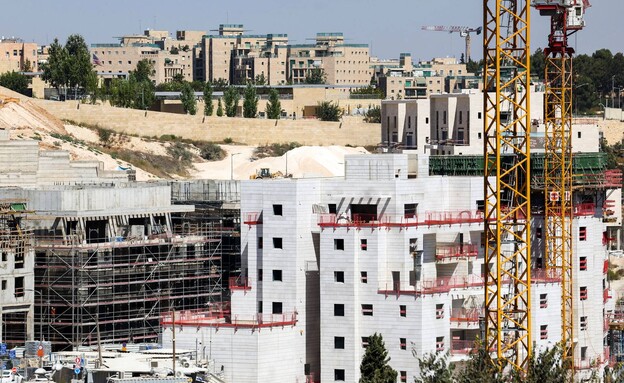 אתר בנייה בירושלים, ספטמבר 2023 (צילום: Ahmad GHARABLI, AFP via Getty Images)