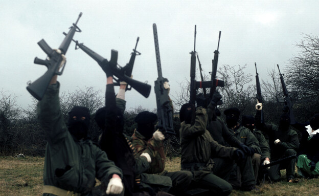 אירלנד איי אר איי IRA 1972 (צילום: Alex Bowie , shutterstock)