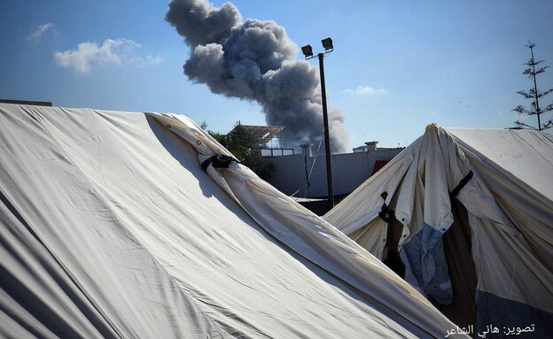 מחנה אוהלים שהקימה אונר״א באזור אל-מואצי, במערב ח'