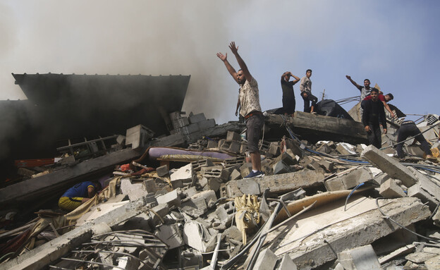 Approximately 70% of homes and 50% of structures in Gaza were damaged or destroyed, report finds