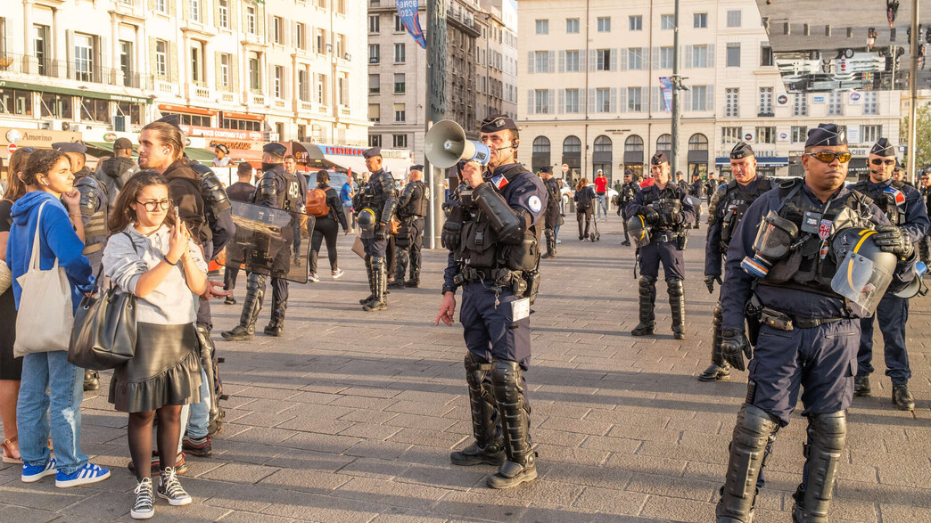 משטרה בצרפת מרסיי (צילום: Sener Yilmaz Aslan , getty images)
