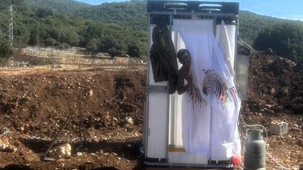 מקלחון שטח, יוזמה במלחמת חרבות ברזל