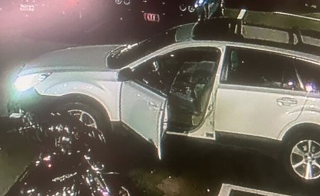 המכונית שעל פי החשד שימשה את היורה (צילום: CNN)