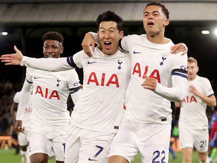 התרנגולים חוגגים (GETTY)