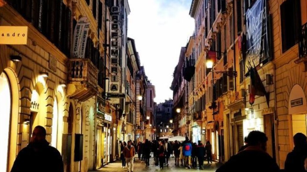 רחוב ויה פרטינה (Via Frattina) שברומא, איטליה (צילום: מתוך הרשתות החברתיות לפי סעיף 27א' לחוק זכויות יוצרים)