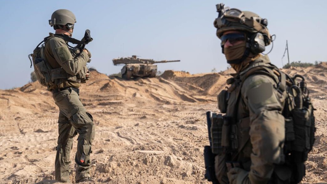 לוחמי צה"ל לוחמים בלב רצועת עזה לוחמי צה"ל לוחמים בלב רצועת עזה