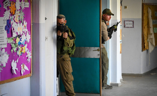 חיילים באימון בבית ספר סגור ברמת הגולן (צילום: מיכאל גלעדי, Flash90)
