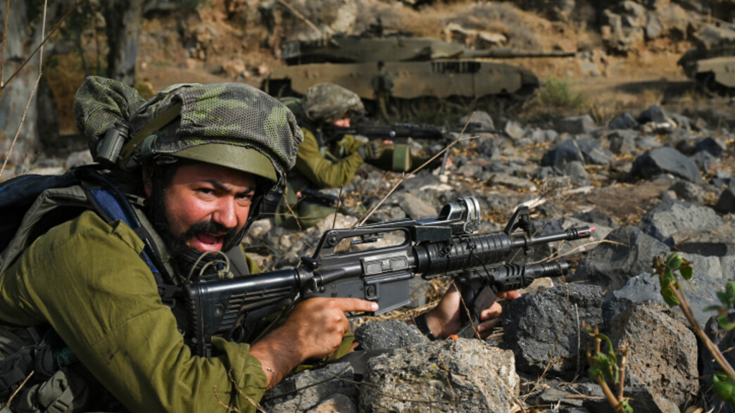 חיילי מילואים באימון בגולן במהלך מלחמת חרבות ברזל