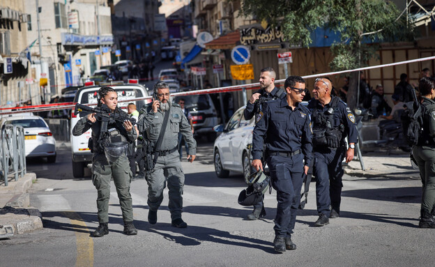 פיגוע דקירה בשער הפרחים בירושלים (צילום: חיים גולדברג, פלאש 90)