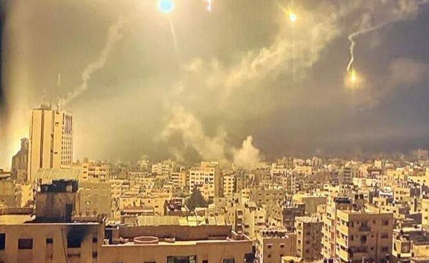 פצצות תאורה בין שיפאא' לאזור א-שאטי