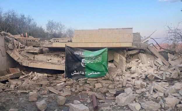 "חמאס = דאעש": השלט שנתלה על הריסות ביתו של אל-עאר