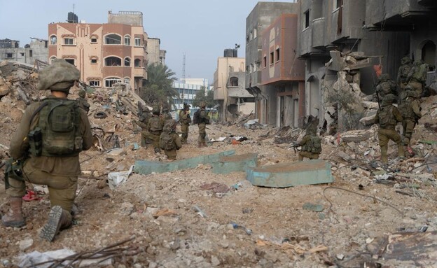 בלב רצועת עזה: כוחות צה"ל השתלטו על מעוז חמאס (צילום: דובר צה"ל)