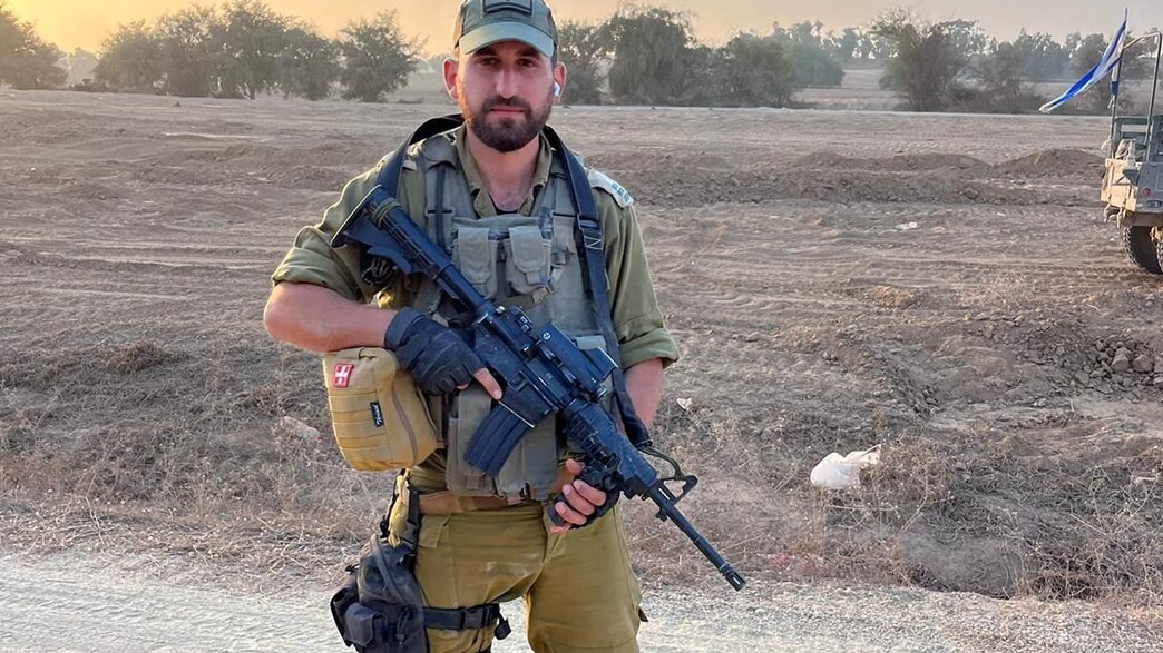 מיכאל אטיה במילואים