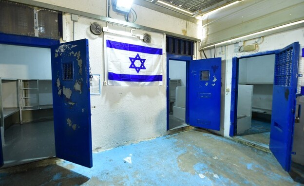 תא של אסירים ביטחוניים בשב"ס, נוח'בה (צילום: שירות בתי הסוהר)