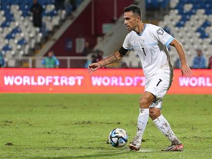 נבחרת ישראל עלתה עם כל האמונה (צילום: אודי ציטיאט)