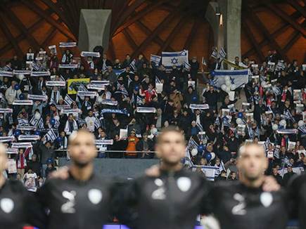 רחוק מהבית (צילום: אודי ציטיאט)