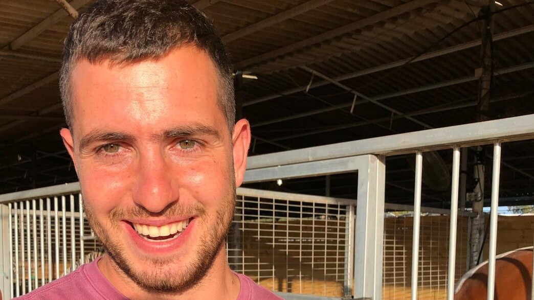 סרן (במיל') ארנון משה אברהם בנבניסטי וספי ז"ל סרן (במיל') ארנון משה אברהם בנבניסטי וספי ז"ל