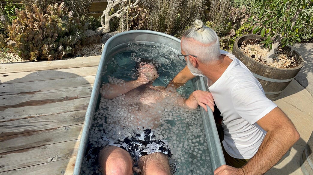 אמבטיית קרח אמבטיית קרח