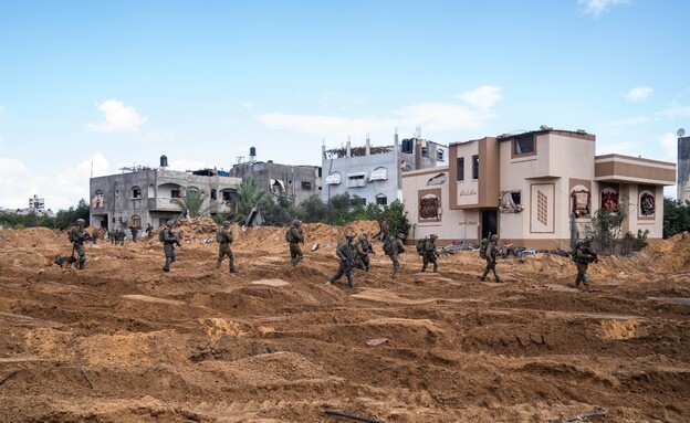 לוחמי חטיבת הנח"ל במרחב ג'באליה (צילום: דובר צה"ל)