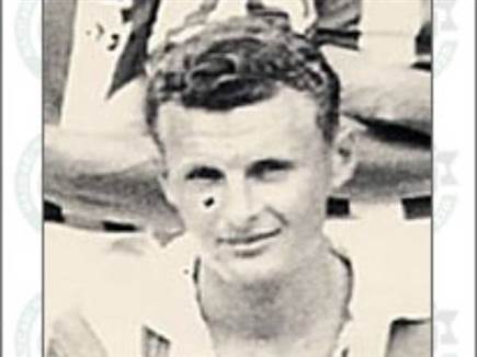 אברהם מנצ'ל ז"ל בימיו כשחקן מכבי חיפה (צילום: האתר הרשמי של מכבי חיפה)