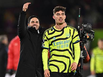 ארטטה והאברץ מאושרים (GETTY)