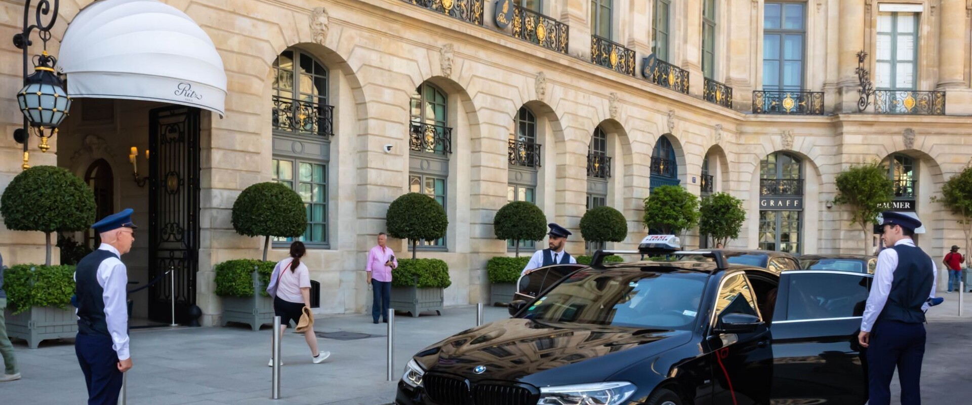 כניסה מלון ריץ פריז (צילום: Bada1, shutterstock)