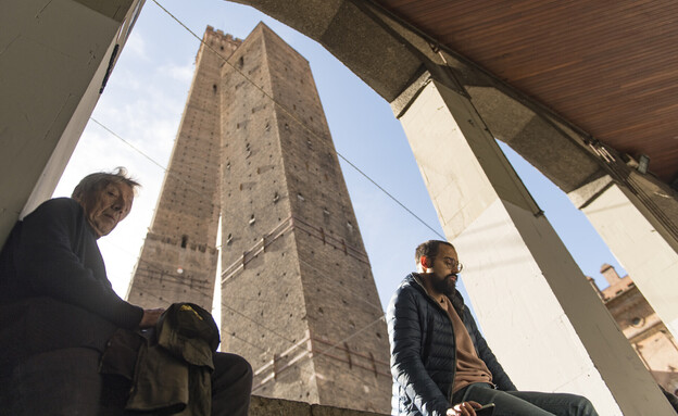 מגדל הגאריסנדה איטליה בולוניה (צילום: Michele Lapini, getty images)