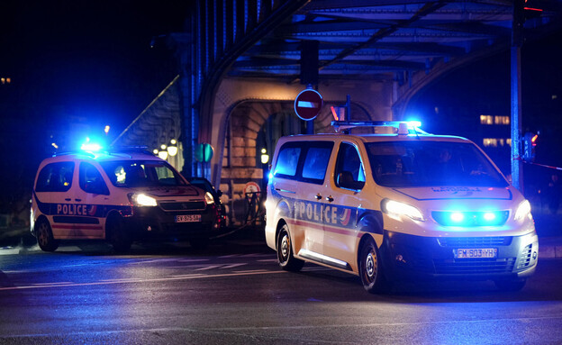 פיגוע טרור בפריז  (צילום: DIMITAR DILKOFF, getty images)