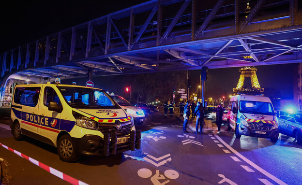 חשד לפיגוע דקירה בפריז (צילום: רויטרס)