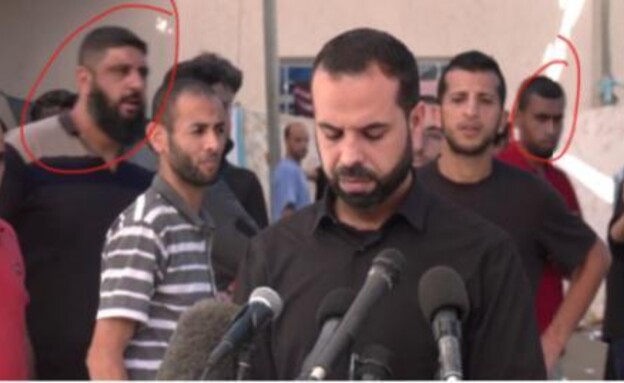 שוטרי חמאס סמויים במסיבת עיתונאים של דובר משרד הפנ
