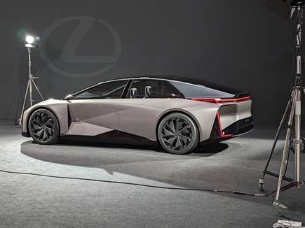 LEXUS LF-ZC