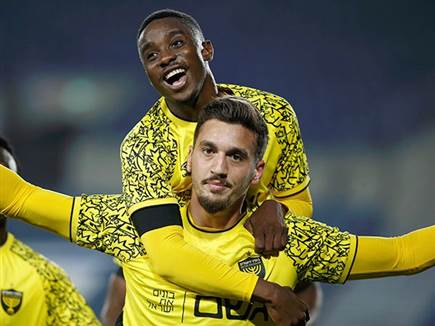 ושועה הביא את הדרבי לבית"ר (צילום: אלן שיבר)