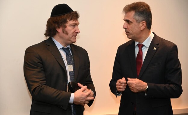 שר החוץ אלי כהן עם נשיא ארגנטינה חאבייר מיליי (צילום: לאנדרו קרמנצ'וזסקי, משרד החוץ)