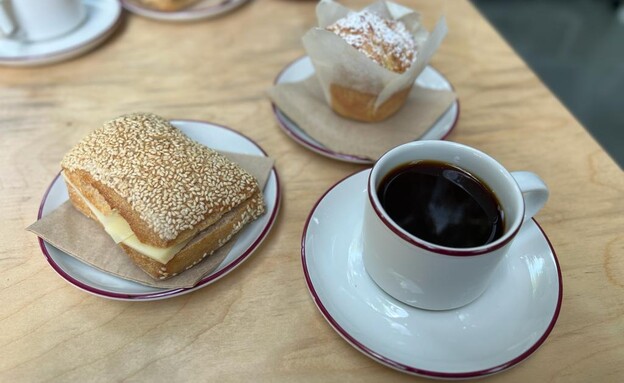 קפה בוסר (צילום: ניצן לנגר, mako אוכל)