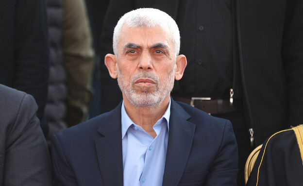 מנהיג חמאס יחיא סינוואר בעזה (צילום: Ali Jadallah/Anadolu Agency via Getty Images)