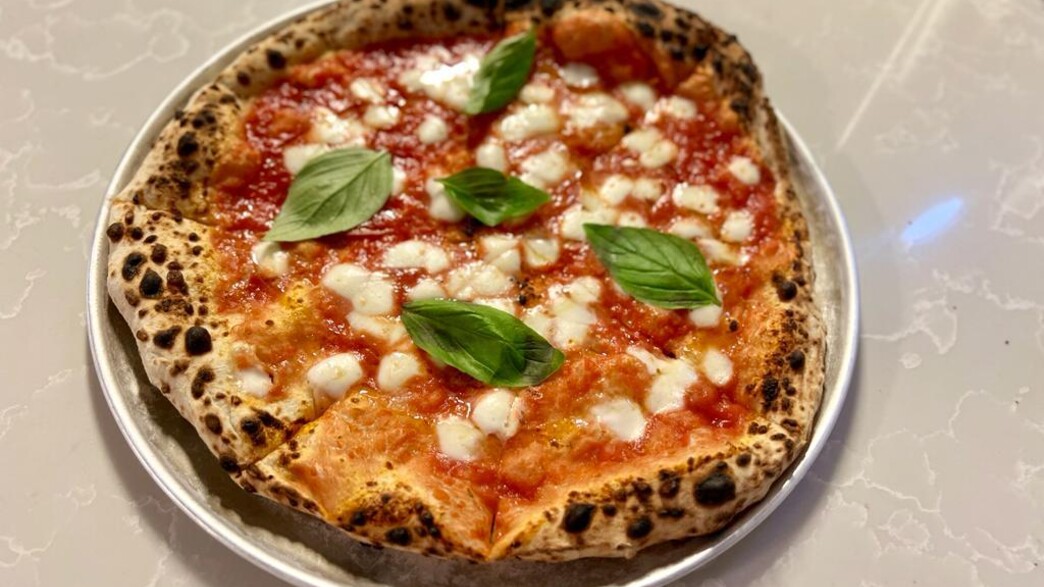 מרגריטה קלאסית של ג'אפה פיצה מרגריטה קלאסית של ג'אפה פיצה