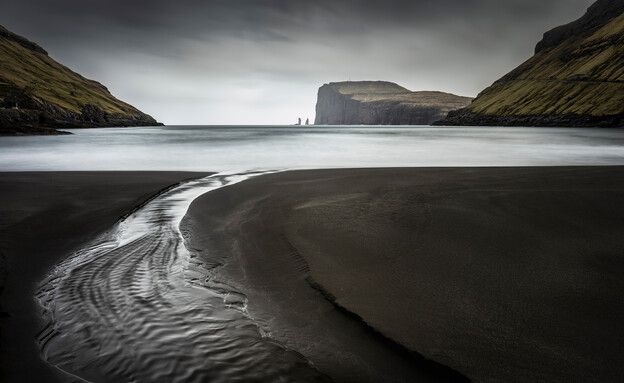 Turned To Stone (צילום: Ciaran Willmore, The 10th International Landscape Photographer of the Year)