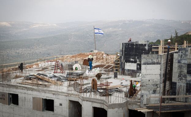 פועלי בניין פלסטינים (צילום: Sebi Berens, Flash90)