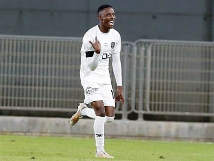 גם מוזי הצטרף לחגיגה (צילום: אלן שיבר)