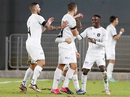 וגם עדי יונה (צילום: אלן שיבר)